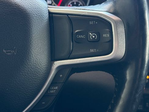 Used 2020 RAM 1500 Big Horn AWD/4WD image 27