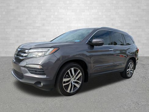 Used 2018 Honda Pilot Elite image 5