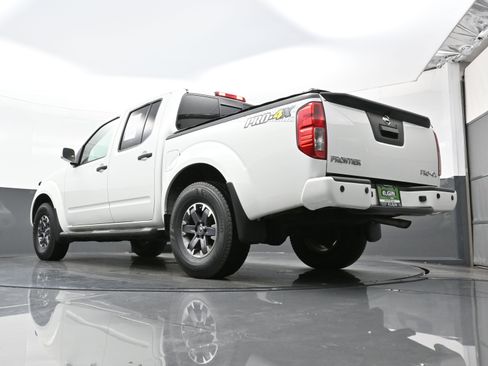 Used 2019 Nissan Frontier PRO-4X image 28