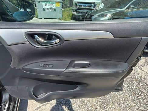 Used 2019 Nissan Sentra S FWD image 14