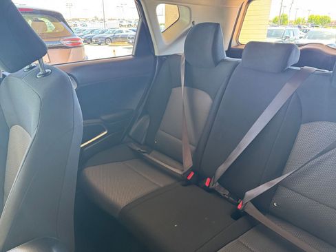 Used 2025 Kia Soul LX w/ LX Technology Package image 39