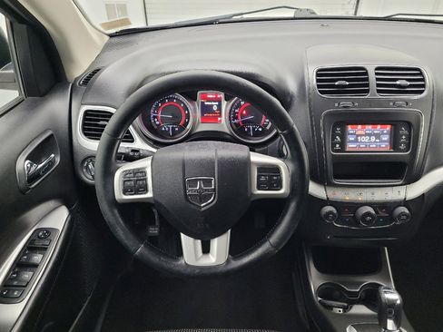 Used 2019 Dodge Journey SE w/ Premium Group FWD image 22