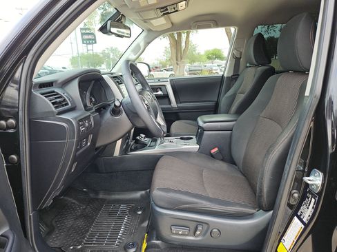 Used 2021 Toyota 4Runner Trail Special Edition AWD/4WD image 9