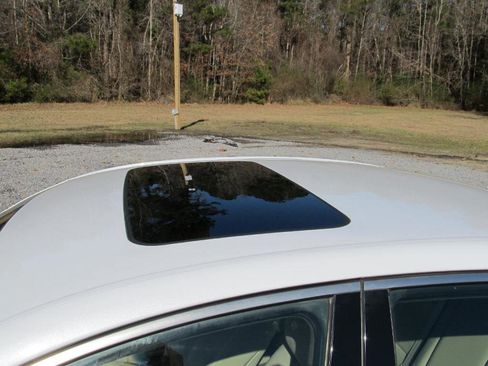 Used 2014 Hyundai Genesis 3.8 w/ Technology Package 03 image 11