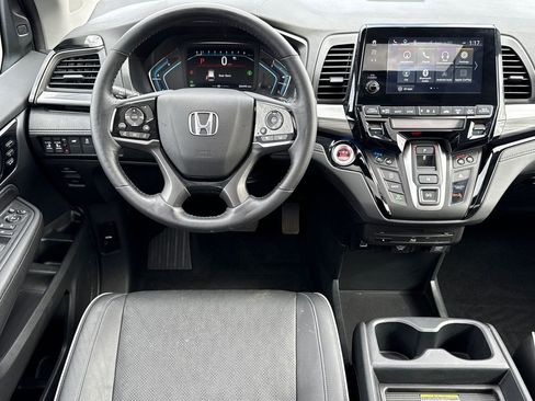 Certified 2023 Honda Odyssey Elite image 18