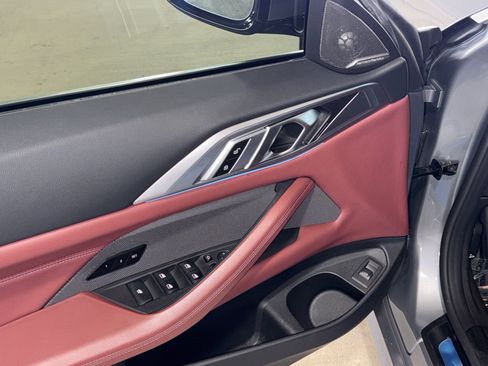 Used 2024 BMW 430i Convertible w/ Premium Package image 14