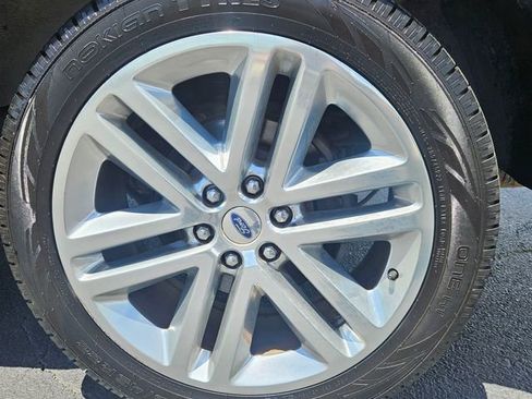 Used 2017 Ford Expedition EL Platinum AWD/4WD image 48