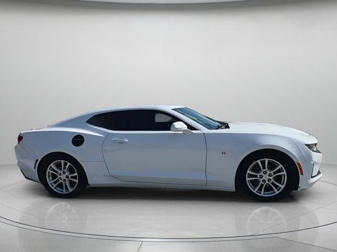 Used 2020 Chevrolet Camaro LS image 33