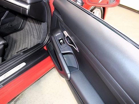 Used 2013 Porsche Boxster image 20