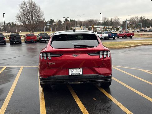 Used 2021 Ford Mustang Mach-E Premium image 5