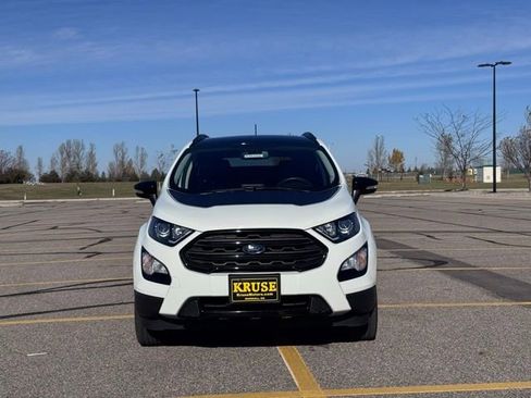 Used 2020 Ford EcoSport SES w/ SES Black Appearance Package image 35