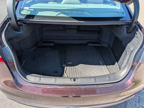 Used 2014 Toyota Avalon Limited FWD image 12