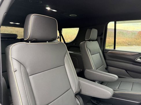 Used 2024 Chevrolet Suburban Premier w/ Max Trailering Package image 33