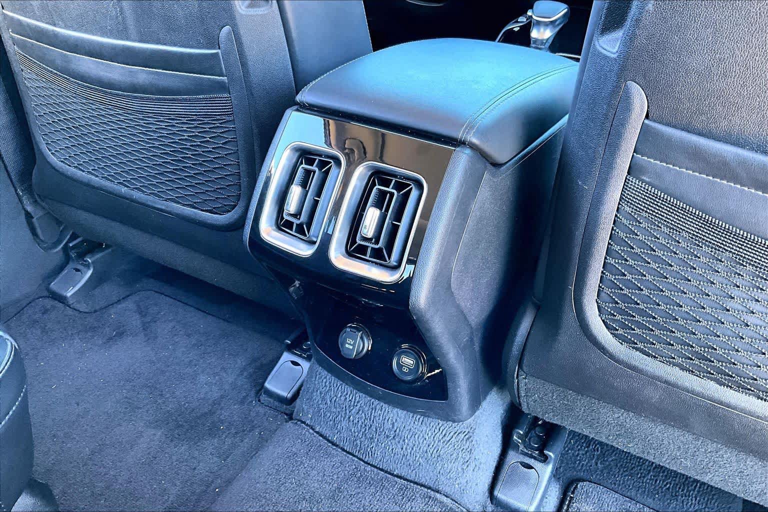 Used 2023 Kia Sorento SX FWD image 10