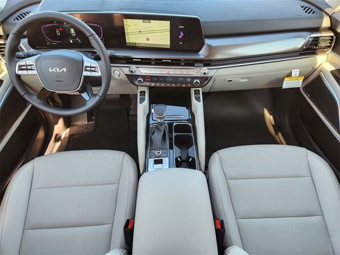 New 2025 Kia Telluride S image 18