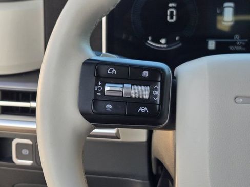 Certified 2025 Hyundai Santa Fe SE FWD image 27
