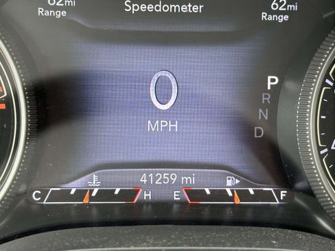 Used 2022 Jeep Cherokee Limited w/ Elite Package AWD/4WD image 38
