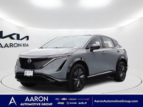 Used 2024 Nissan Ariya FWD image 1