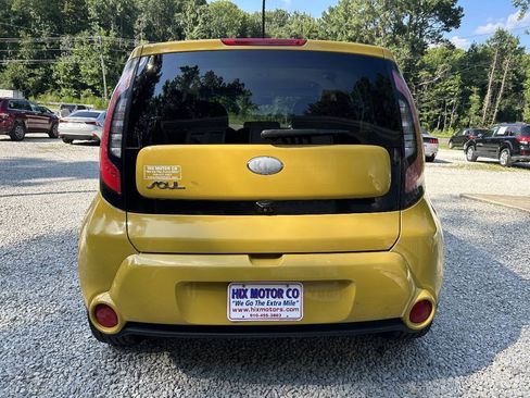 Used 2014 Kia Soul ! FWD image 4