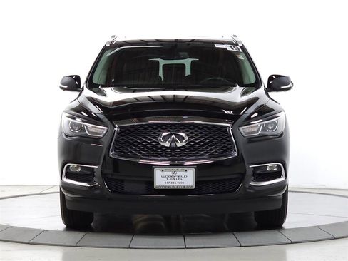 Used 2019 INFINITI QX60 Luxe w/ Essential Package image 2