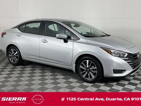 Used 2025 Nissan Versa SV w/ Trunk Package FWD image 1
