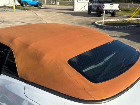 Used 2016 Chevrolet Camaro SS image 11