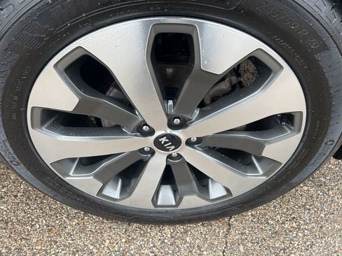 Used 2021 Kia Telluride SX image 46