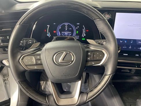 Used 2024 Lexus RX 450h AWD w/ Convenience Package image 16
