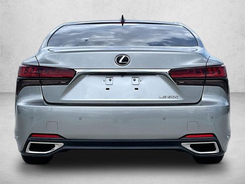 Used 2022 Lexus LS 500 w/ Interior Upgrade Package RWD image 4