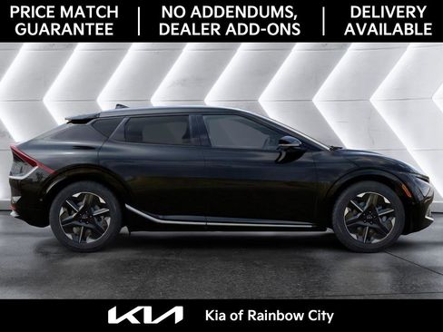 New 2025 Kia EV6 Wind image 8
