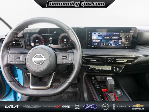 Used 2025 Nissan Kicks SR w/ SR Premium Package image 14