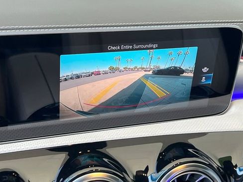Used 2020 Mercedes-Benz CLA 250 image 24