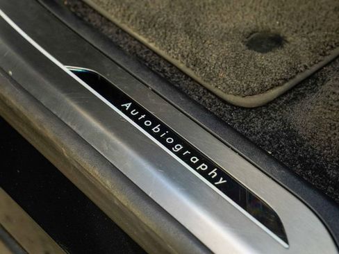 Used 2023 Land Rover Range Rover Long Wheelbase Autobiography image 42