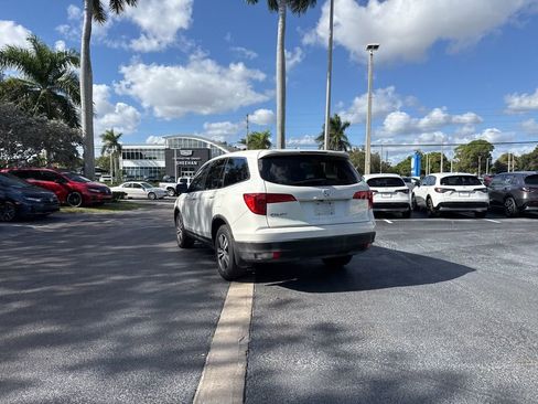 Used 2016 Honda Pilot EX image 9