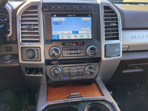 Used 2017 Ford F450 King Ranch w/ King Ranch Ultimate Package image 24