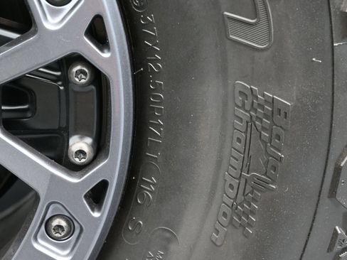 Used 2023 Ford F150 Raptor w/ Raptor Carbon Fiber Package AWD/4WD image 45