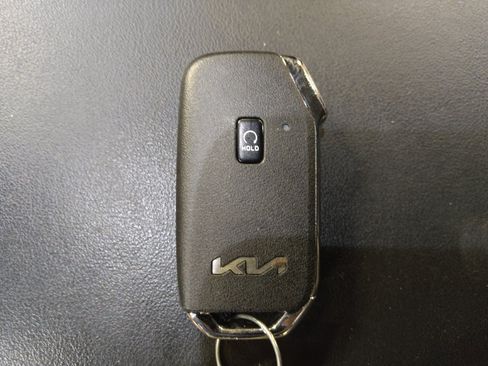 Used 2023 Kia Sorento S w/ Panoramic Sunroof Package FWD image 32