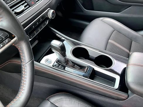 Certified 2023 Nissan Altima 2.5 SR image 16