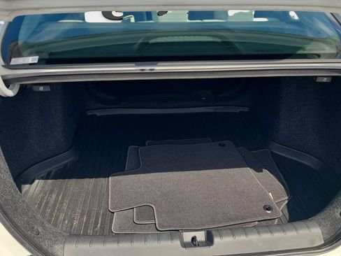Used 2022 Honda Insight EX image 9