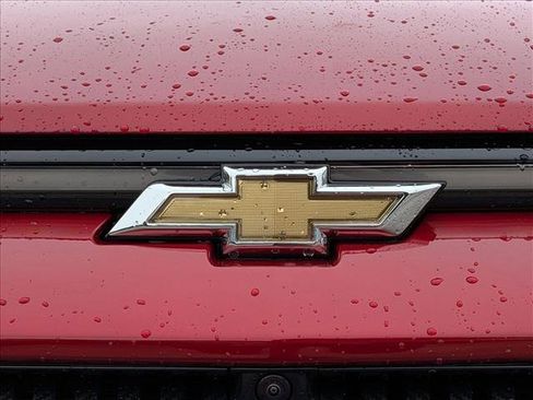 New 2026 Chevrolet Equinox EV LT image 17