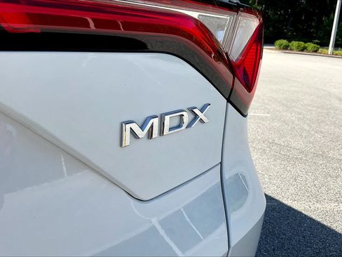 Used 2024 Acura MDX FWD image 19
