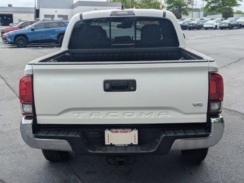 Used 2023 Toyota Tacoma SR5 RWD image 6
