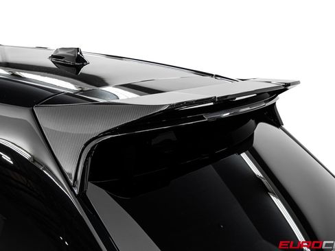 Used 2025 Rolls-Royce Cullinan Black Badge AWD/4WD image 28