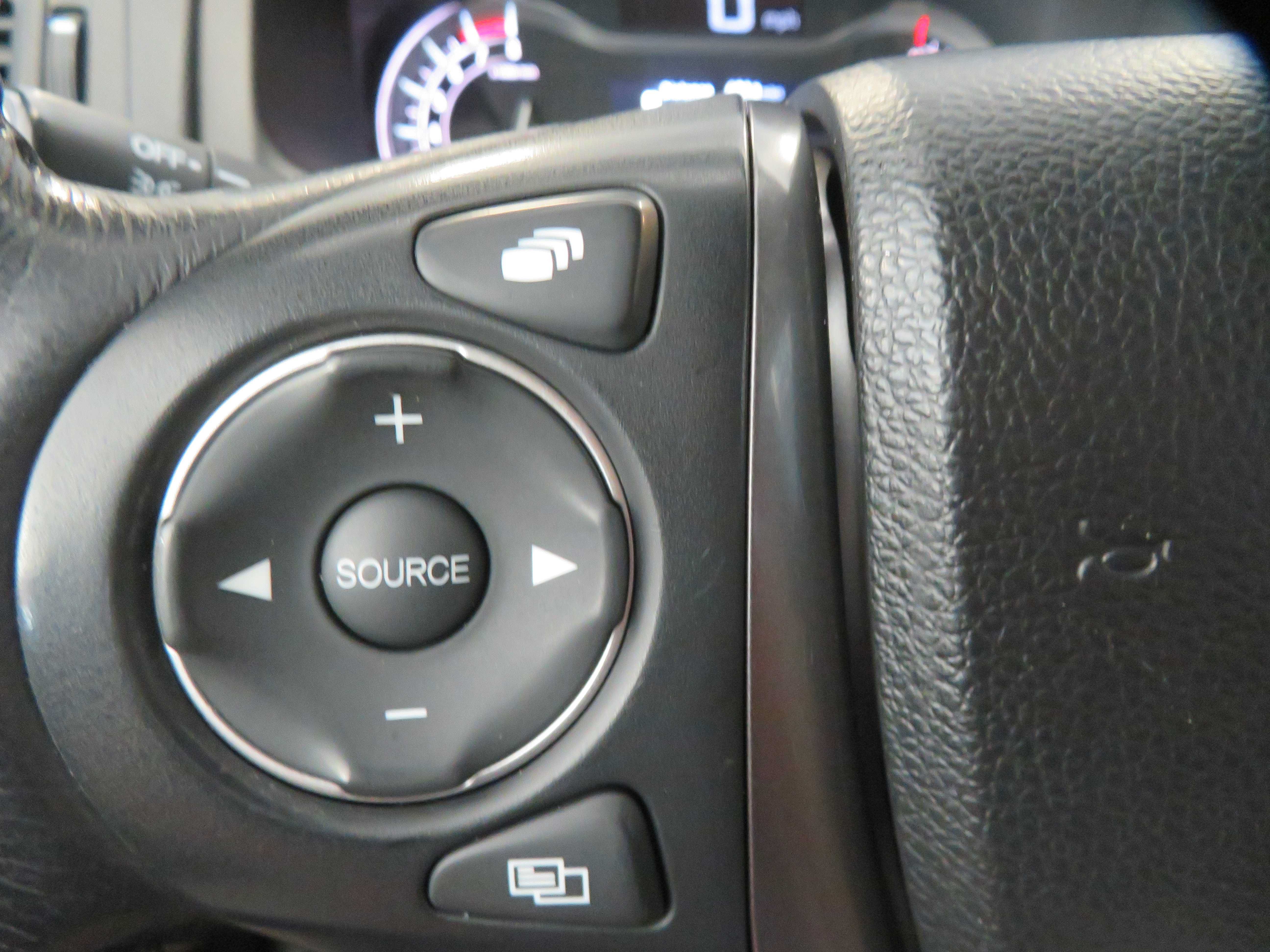 Used 2017 Honda Pilot EX-L image 34