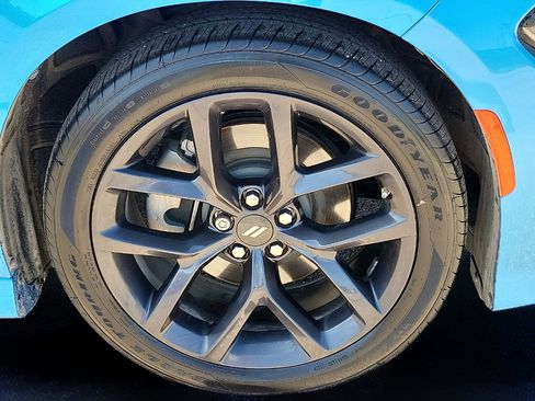 Used 2023 Dodge Charger R/T w/ Plus Group RWD image 7