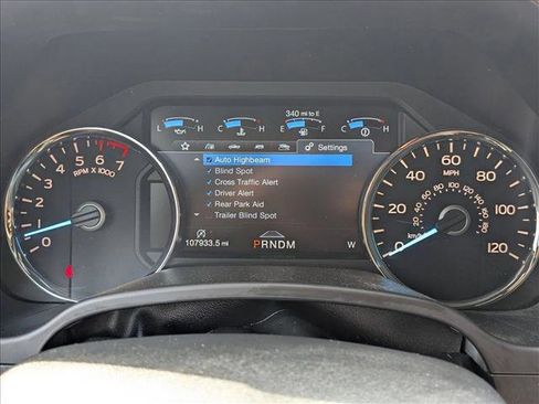 Certified 2018 Ford F150 Platinum w/ Equipment Group 701A Luxury image 11