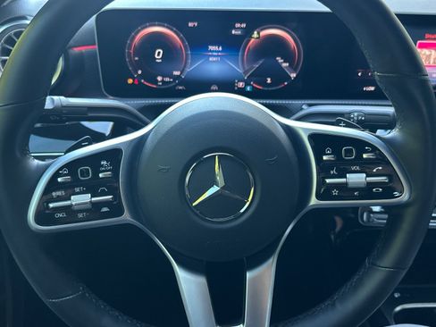 Used 2020 Mercedes-Benz A 220 image 22