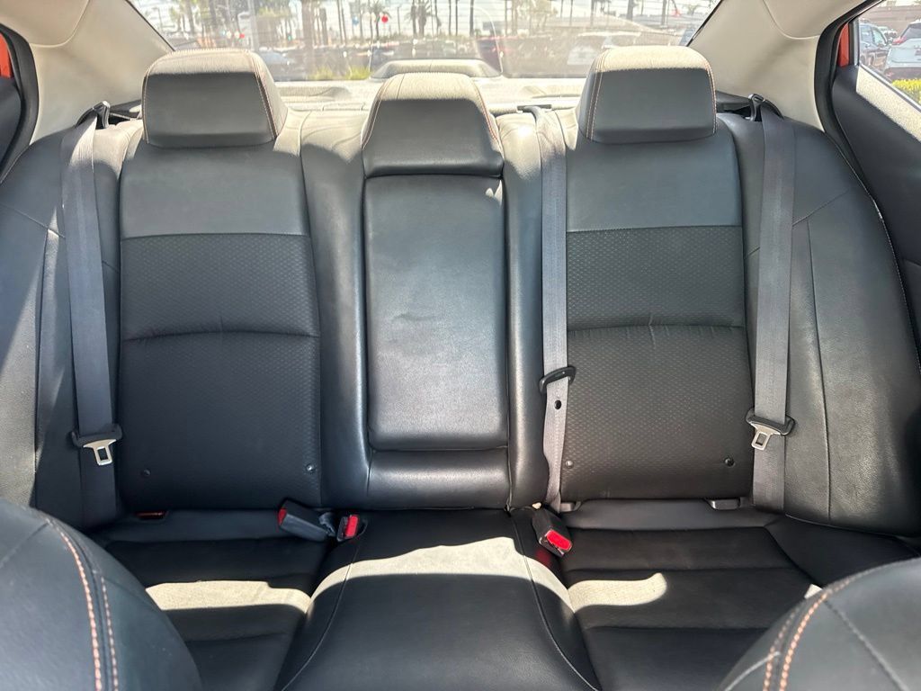 Used 2019 Nissan Altima 2.5 SR FWD image 12