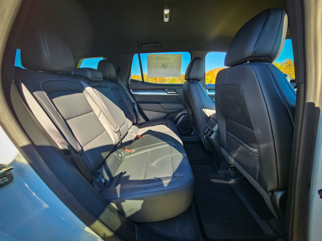 New 2027 GMC Terrain Elevation w/ Elevation Premium Package AWD/4WD image 37