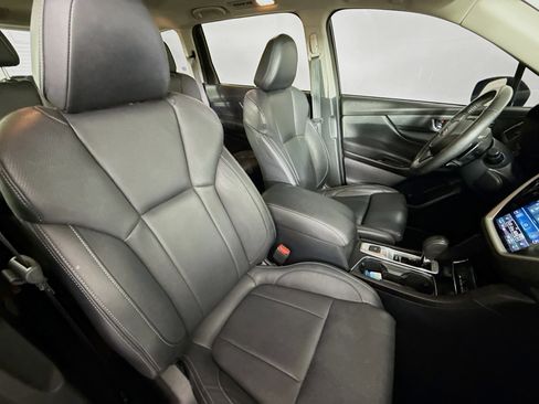 Used 2023 Subaru Ascent Limited image 36